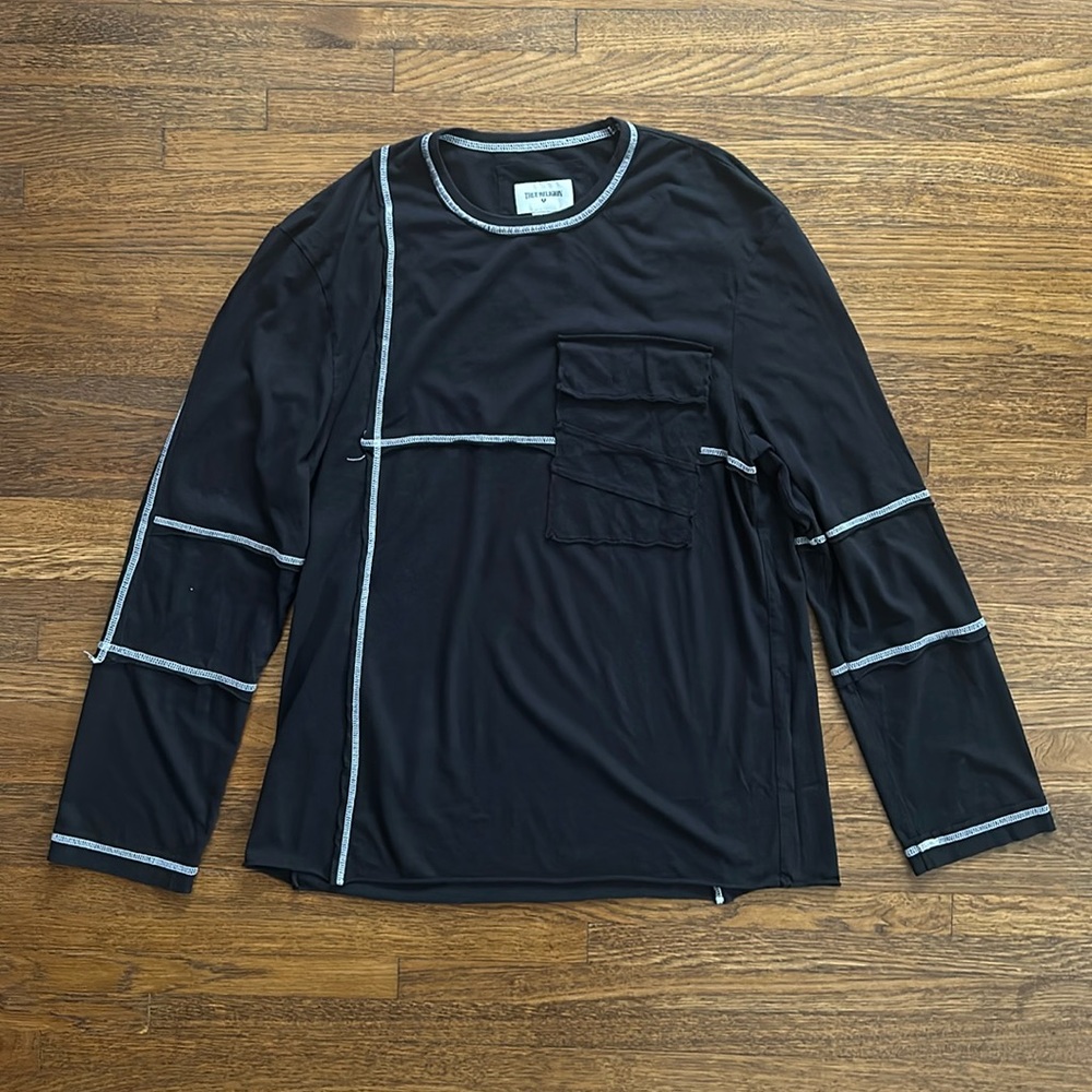 Men’s Black True Religion Long Sleeve Cotton T-Shirt with contrast stitching